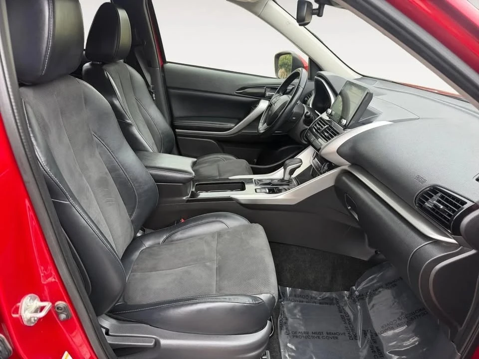 2022 Mitsubishi Eclipse Cross - Image 11 of 19