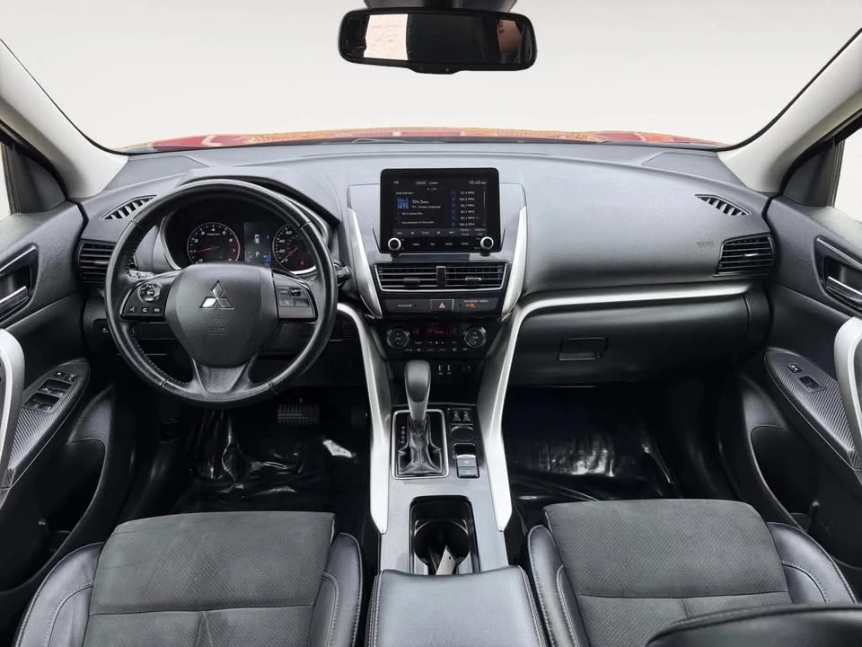 2022 Mitsubishi Eclipse Cross - Image 9 of 19