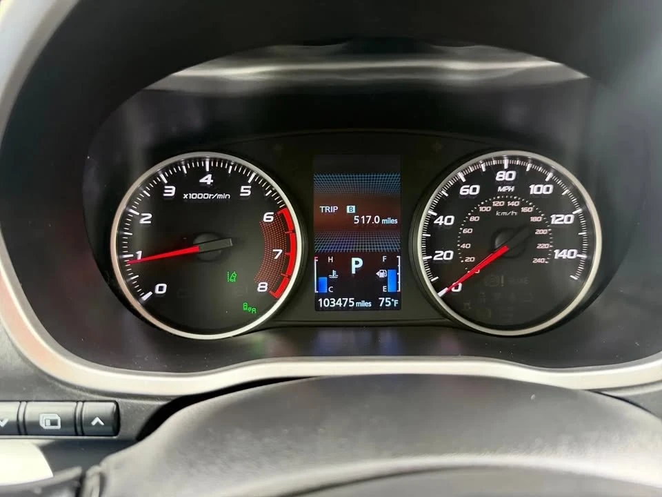 2022 Mitsubishi Eclipse Cross - Image 14 of 19