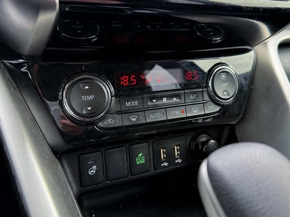 2022 Mitsubishi Eclipse Cross - Image 12 of 13
