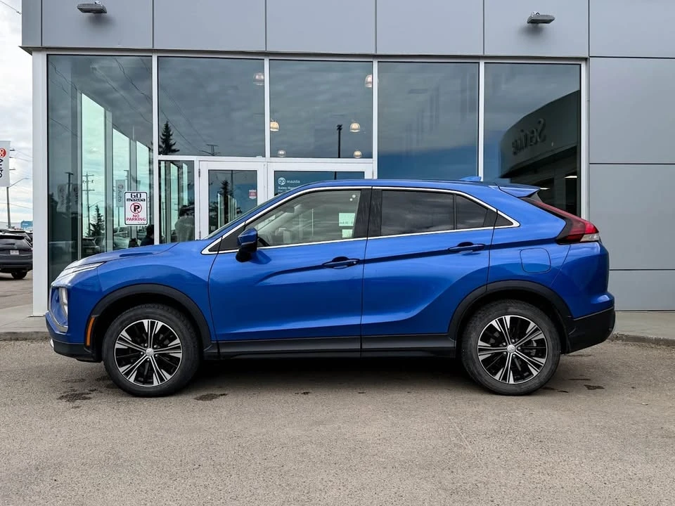 2022 Mitsubishi Eclipse Cross - Image 3 of 13