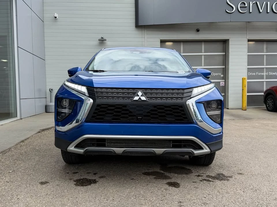 2022 Mitsubishi Eclipse Cross - Image 9 of 13