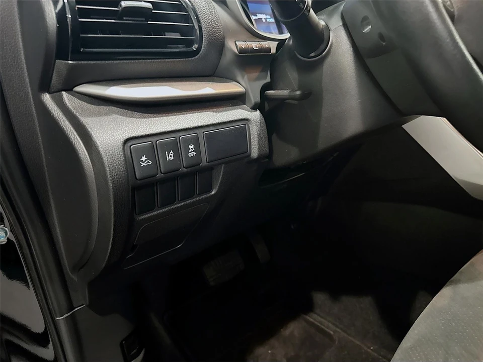 2022 Mitsubishi Eclipse Cross - Image 7 of 21