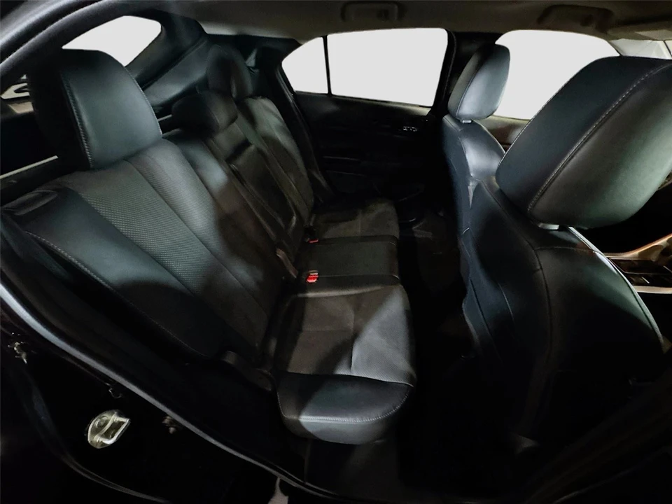 2022 Mitsubishi Eclipse Cross - Image 21 of 21