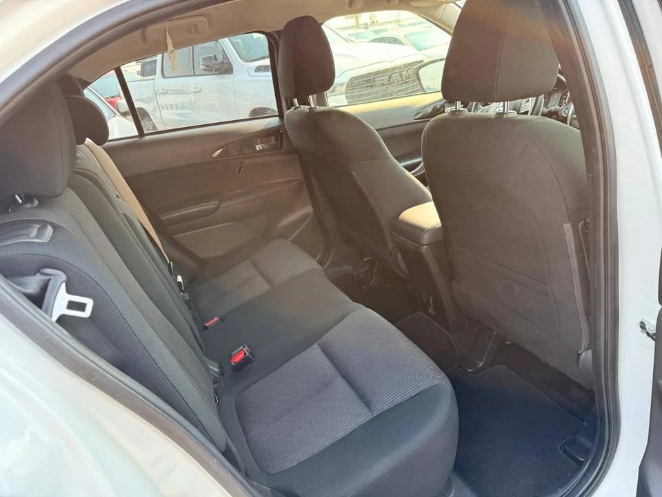2022 Mitsubishi Eclipse Cross - Image 6 of 19