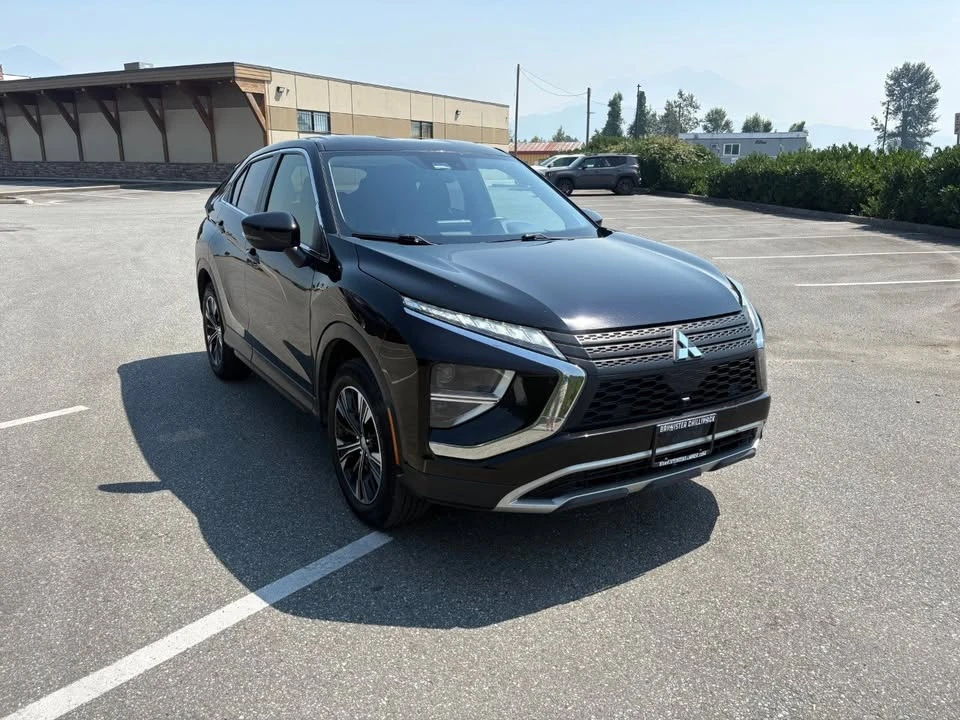 2022 Mitsubishi Eclipse Cross - Image 3 of 20
