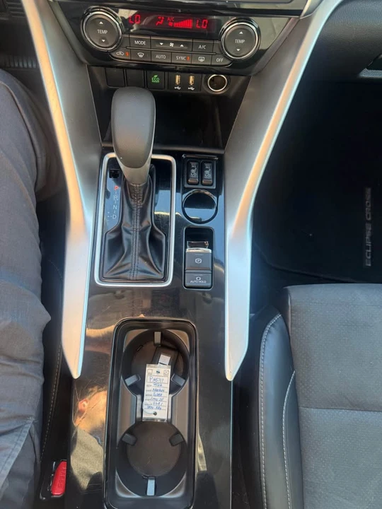 2022 Mitsubishi Eclipse Cross - Image 13 of 14