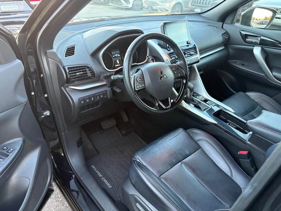 2022 Mitsubishi Eclipse Cross - Image 9 of 12