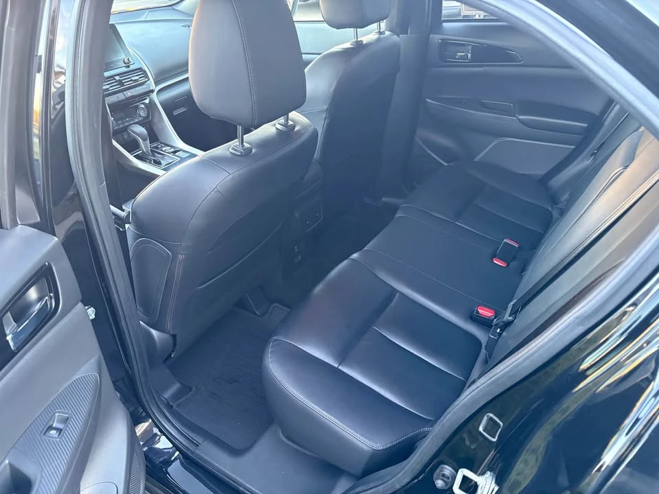 2022 Mitsubishi Eclipse Cross - Image 12 of 12