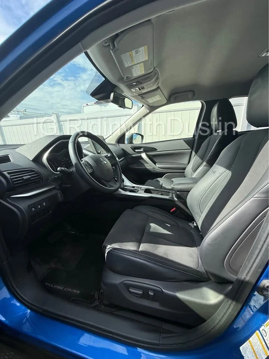 2022 Mitsubishi Eclipse Cross - Image 5 of 16