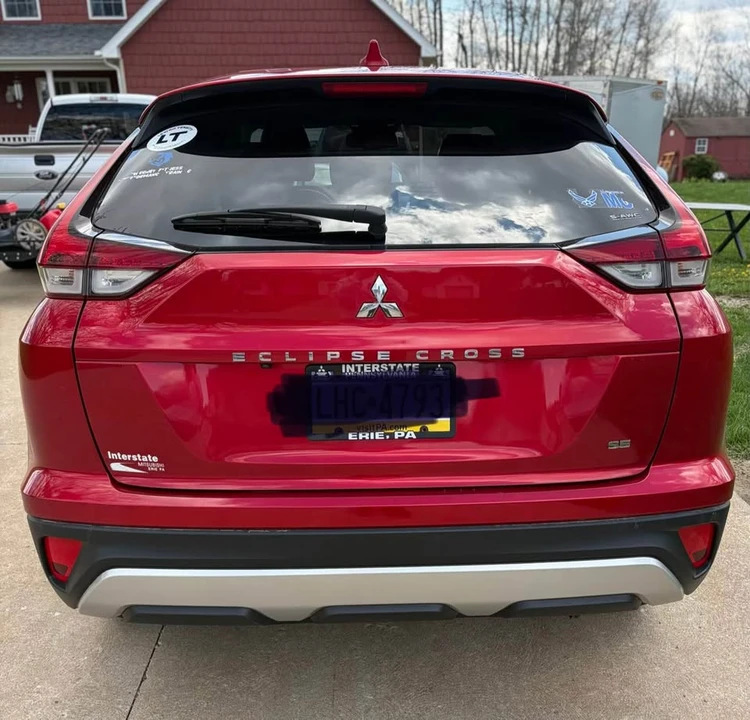 2022 Mitsubishi Eclipse Cross - Image 15 of 16