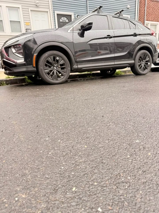 2022 Mitsubishi Eclipse Cross - Image 7 of 13