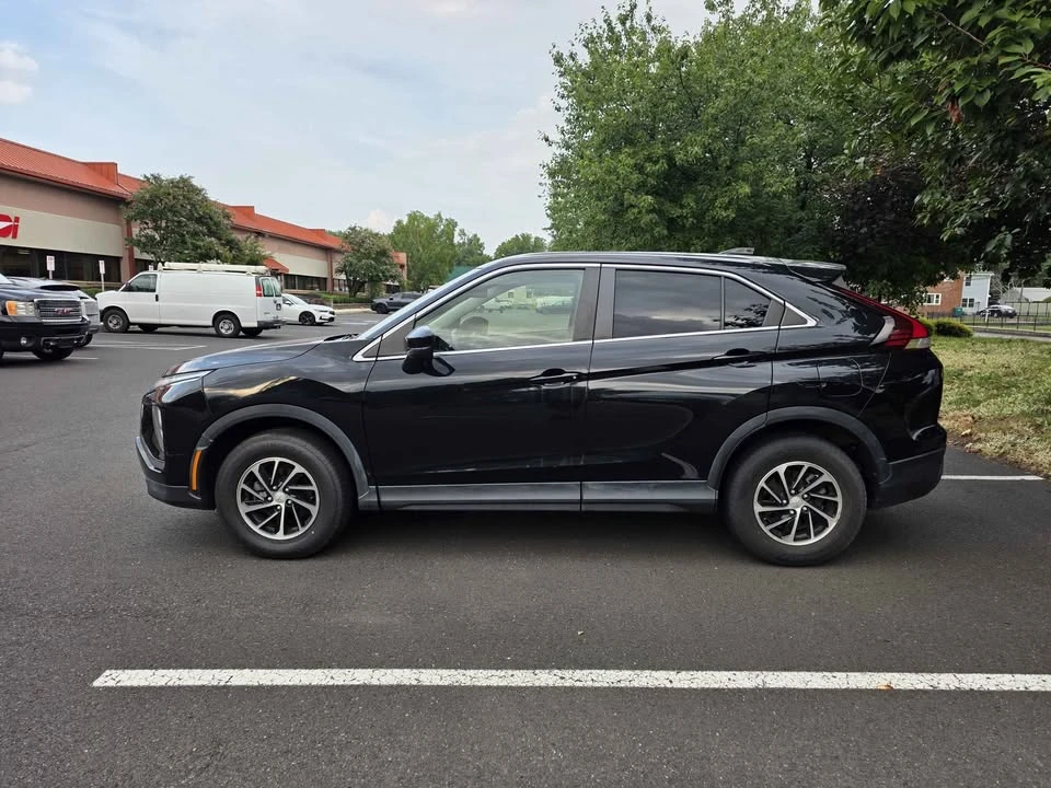 2022 Mitsubishi Eclipse Cross - Image 7 of 12