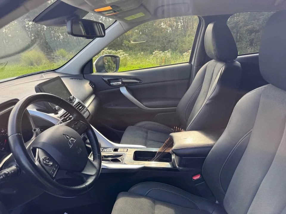 2022 Mitsubishi Eclipse Cross - Image 7 of 8