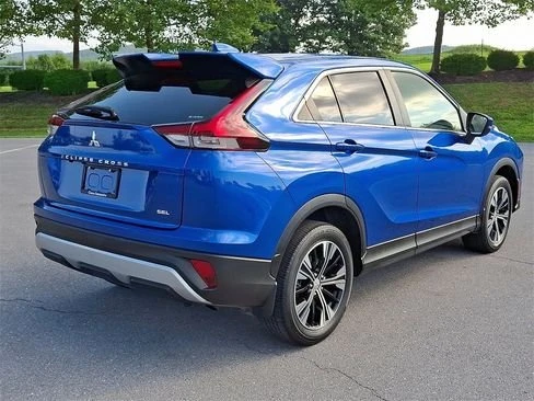 2022 Mitsubishi Eclipse Cross - Image 9 of 20