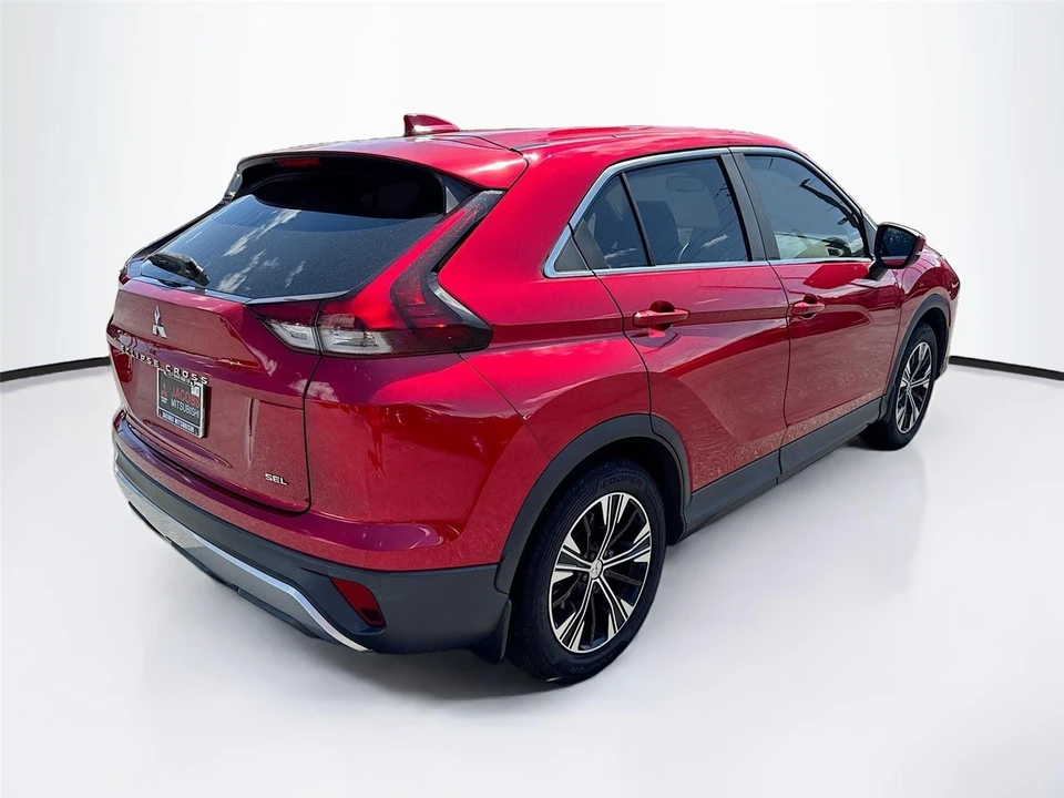 2022 Mitsubishi Eclipse Cross - Image 5 of 16