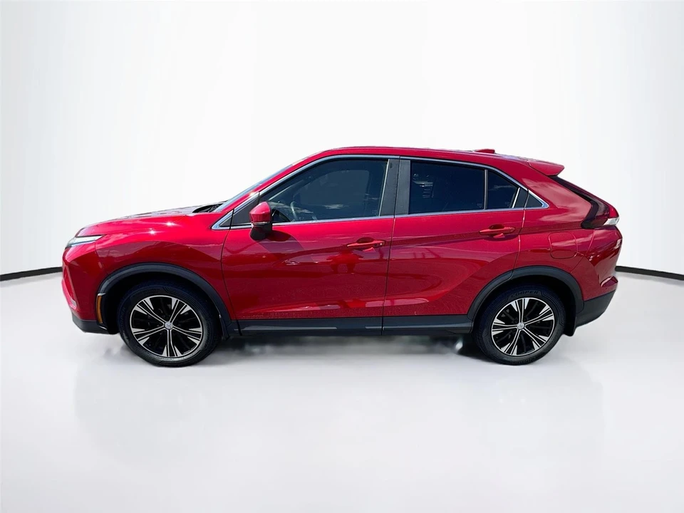 2022 Mitsubishi Eclipse Cross - Image 2 of 16
