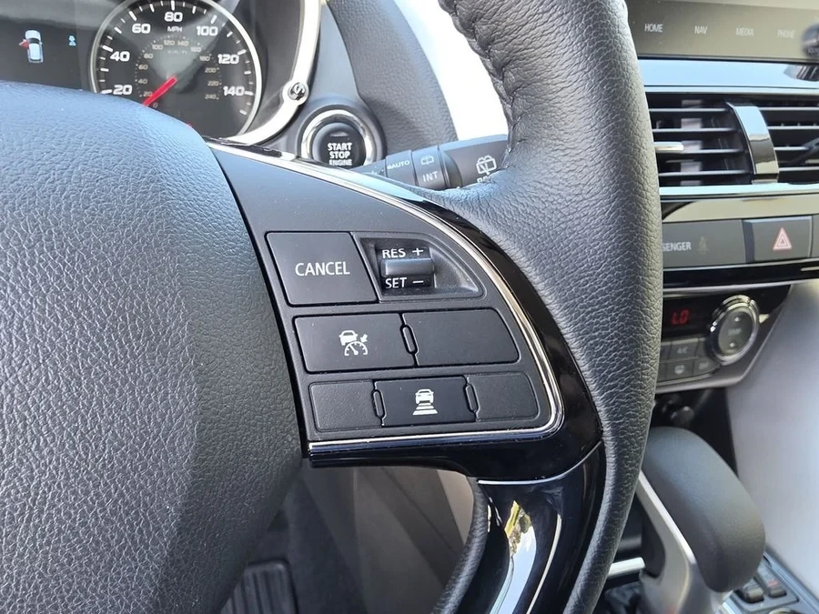 2022 Mitsubishi Eclipse Cross - Image 12 of 19