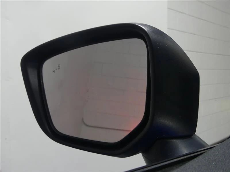 2022 Mitsubishi Eclipse Cross - Image 14 of 20