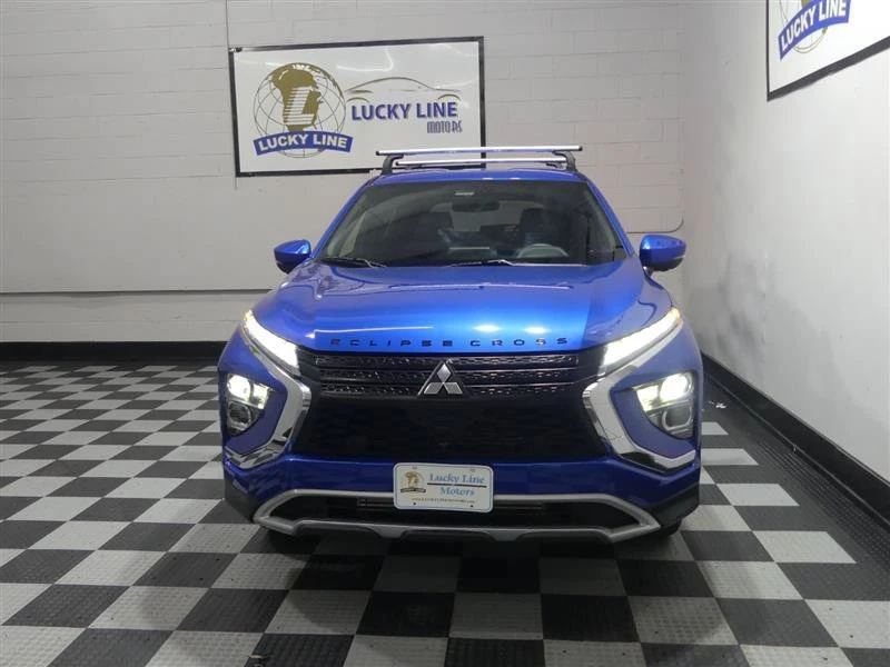 2022 Mitsubishi Eclipse Cross - Image 2 of 20
