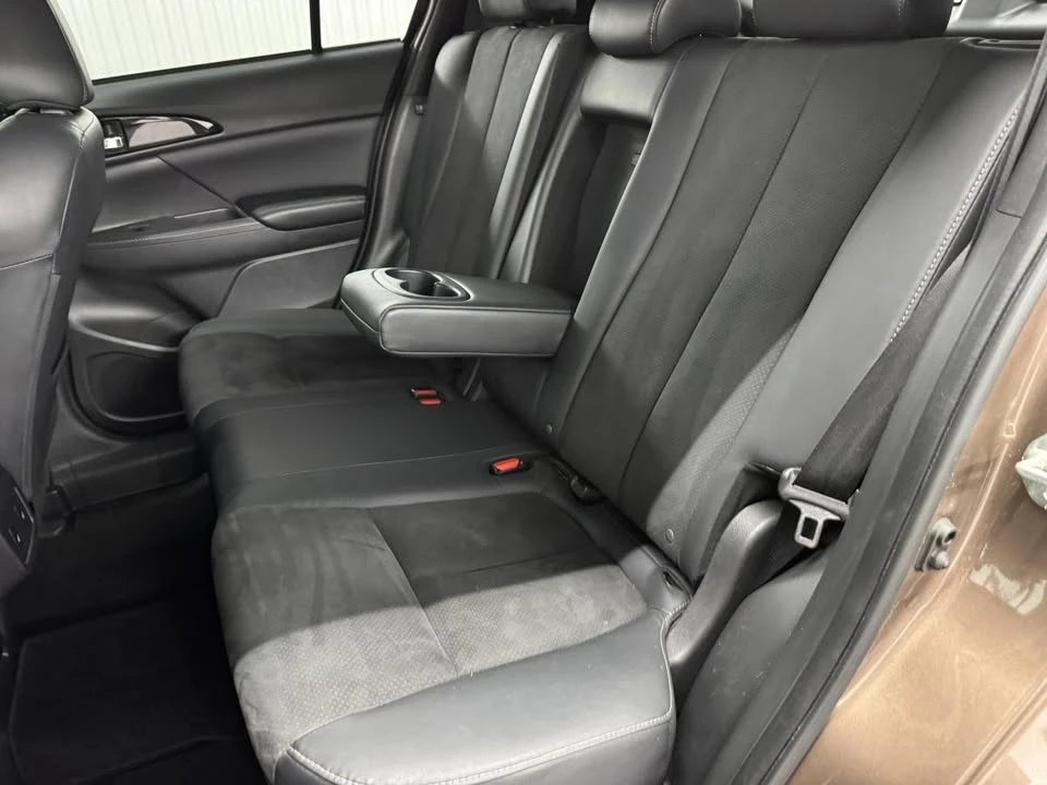 2022 Mitsubishi Eclipse Cross - Image 18 of 20