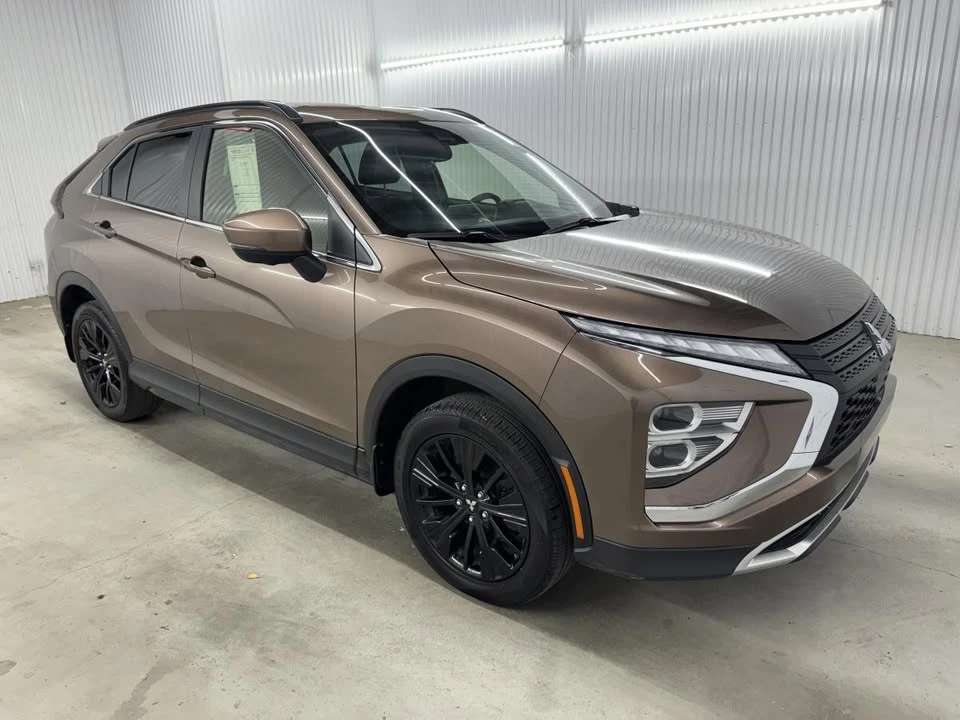 2022 Mitsubishi Eclipse Cross - Image 5 of 20