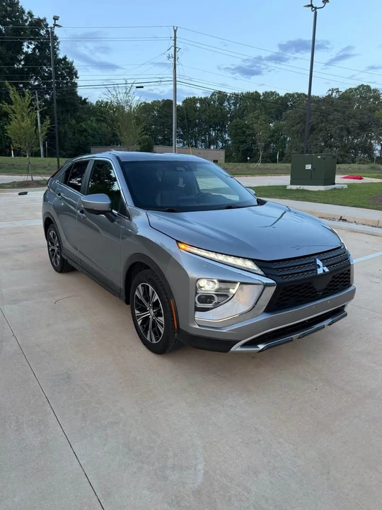 2022 Mitsubishi Eclipse Cross - Image 3 of 14