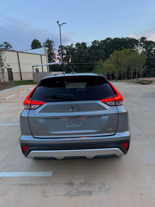 2022 Mitsubishi Eclipse Cross - Image 6 of 14