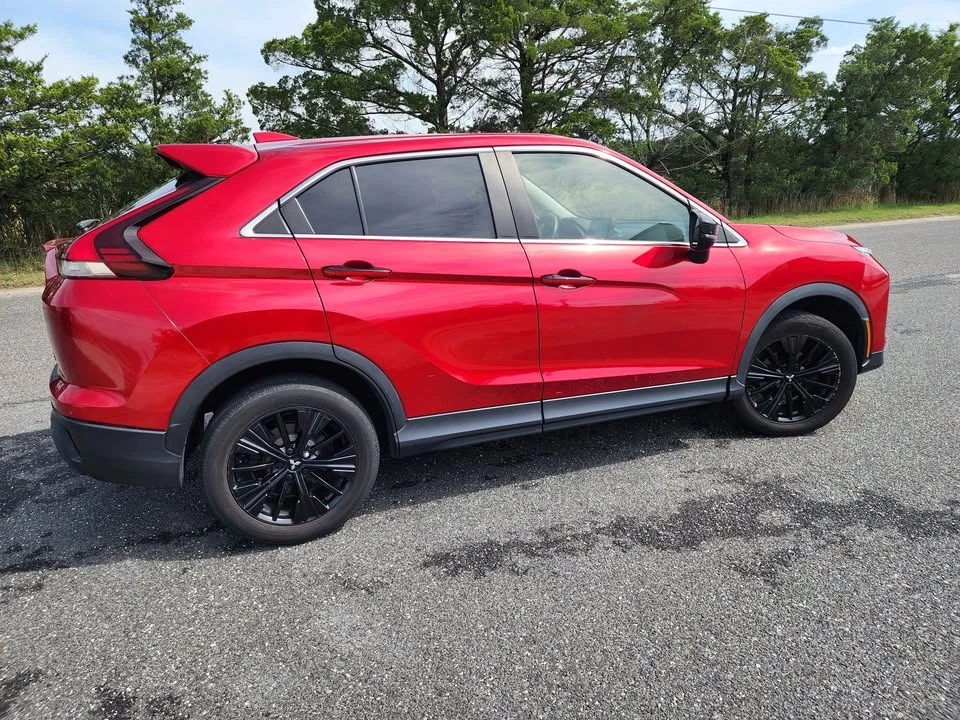 2022 Mitsubishi Eclipse Cross - Image 6 of 18