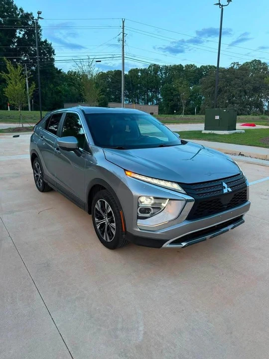 2022 Mitsubishi Eclipse Cross - Image 3 of 14