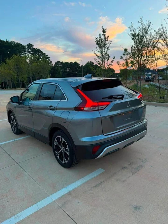 2022 Mitsubishi Eclipse Cross - Image 6 of 14