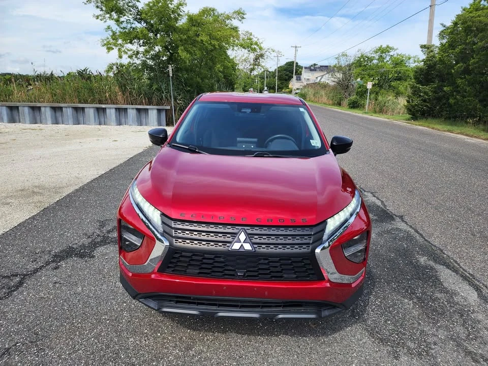 2022 Mitsubishi Eclipse Cross - Image 16 of 18