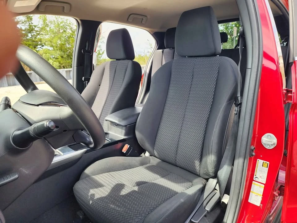 2022 Mitsubishi Eclipse Cross - Image 15 of 18
