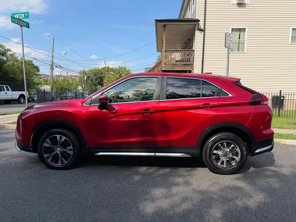 2022 Mitsubishi Eclipse Cross - Image 7 of 20