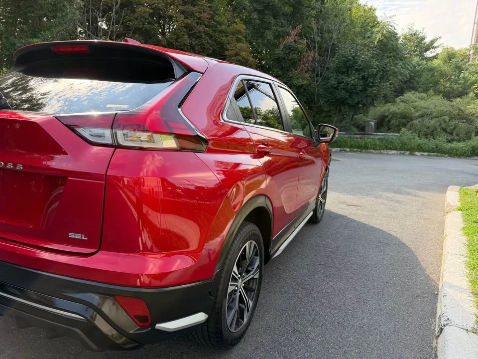 2022 Mitsubishi Eclipse Cross - Image 17 of 20