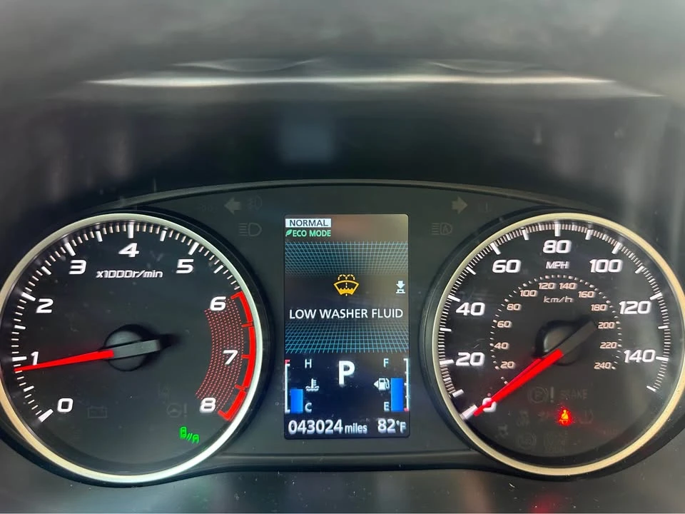 2022 Mitsubishi Eclipse Cross - Image 11 of 12