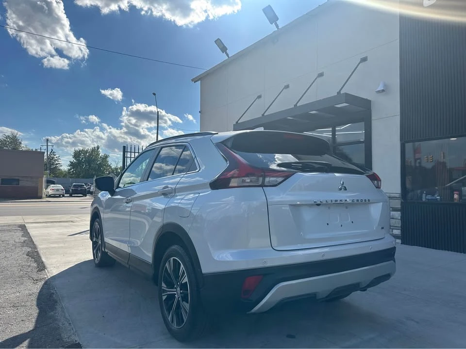 2022 Mitsubishi Eclipse Cross - Image 5 of 12