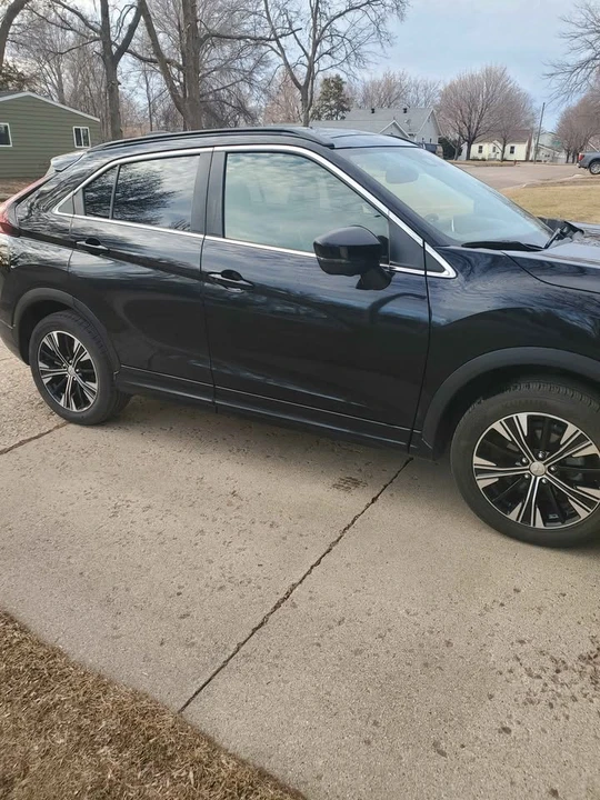 2022 Mitsubishi Eclipse Cross - Image 3 of 6