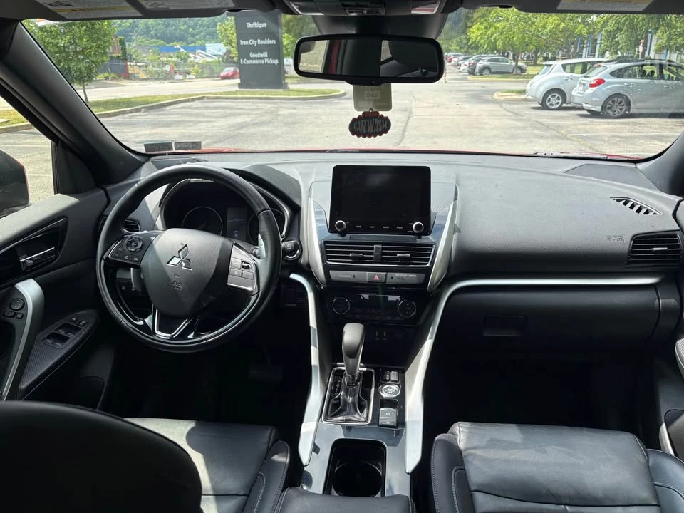 2022 Mitsubishi Eclipse Cross - Image 6 of 16
