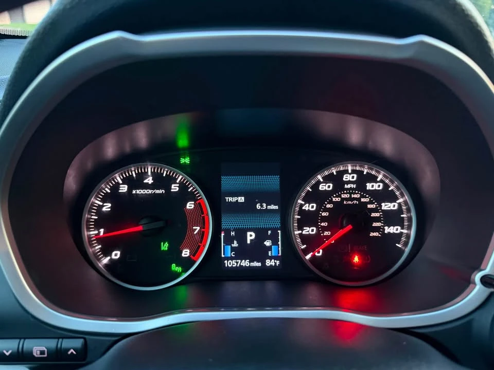 2022 Mitsubishi Eclipse Cross - Image 12 of 13