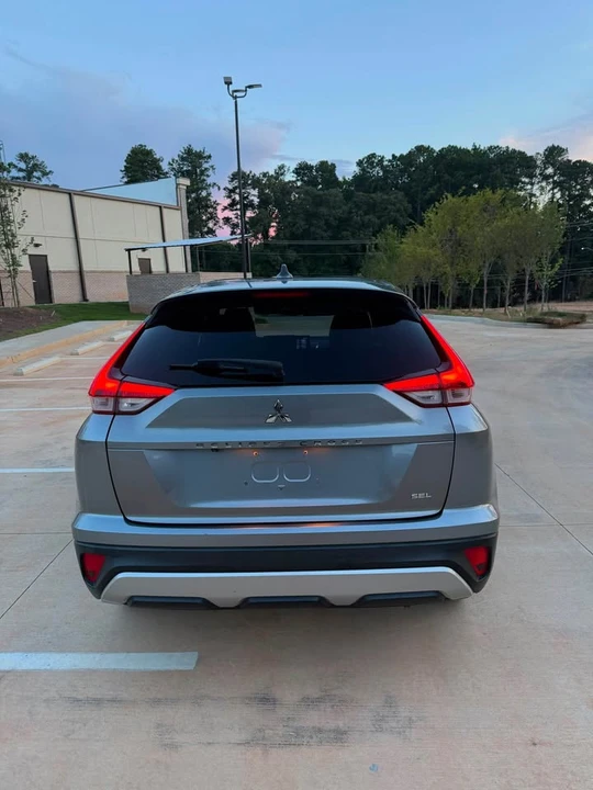2022 Mitsubishi Eclipse Cross - Image 11 of 13