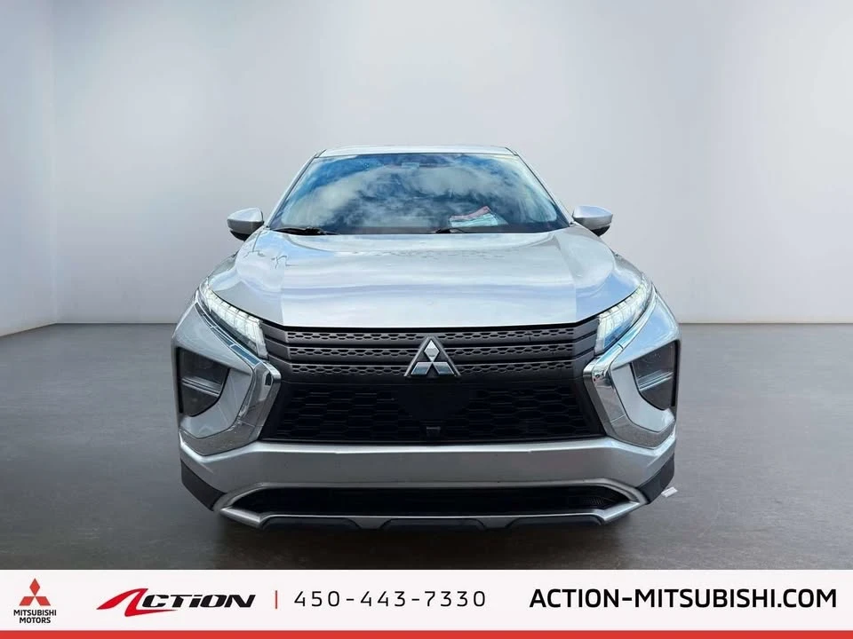 2022 Mitsubishi Eclipse Cross - Image 9 of 20