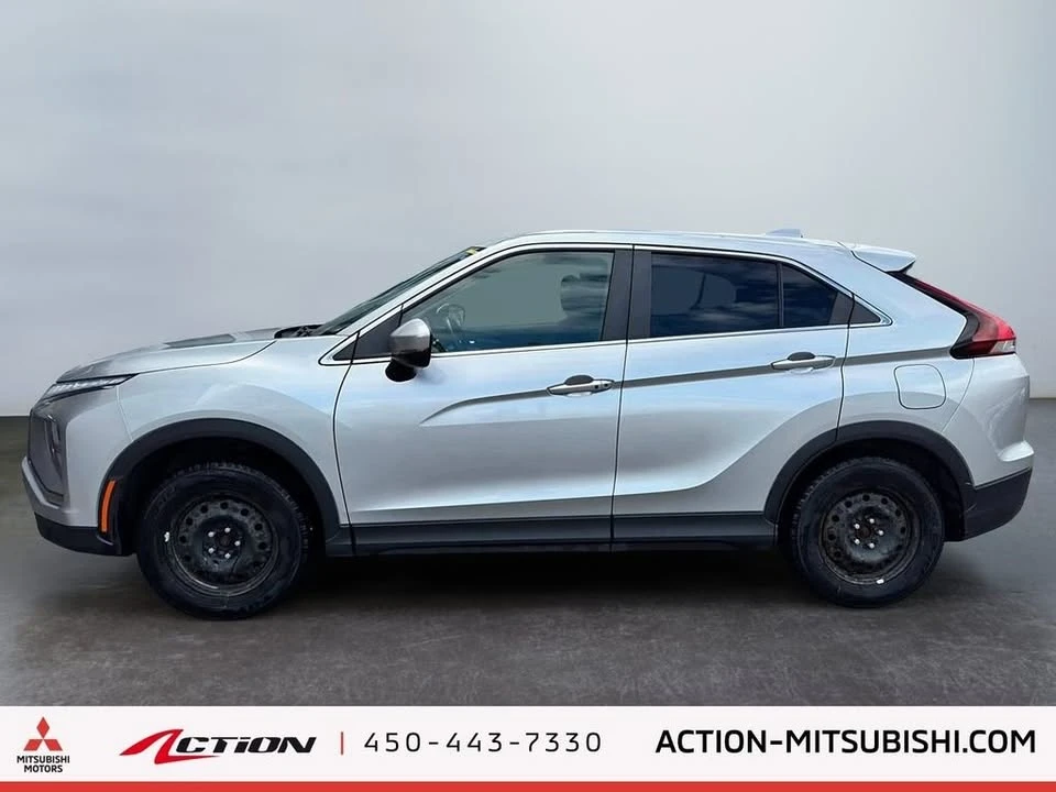 2022 Mitsubishi Eclipse Cross - Image 2 of 20