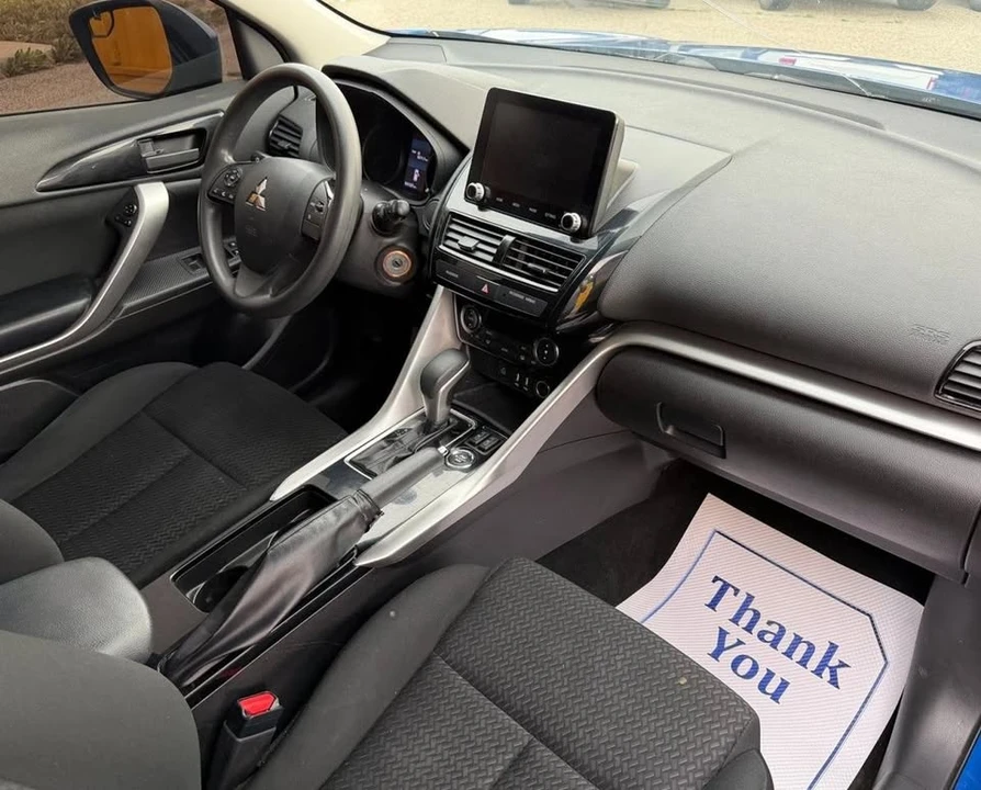 2022 Mitsubishi Eclipse Cross - Image 12 of 15