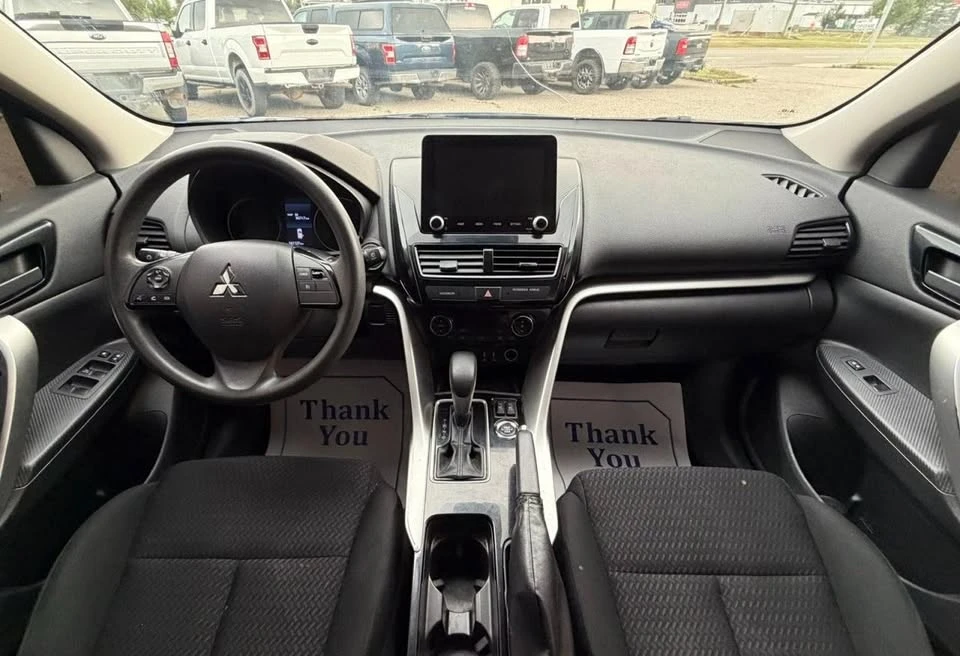 2022 Mitsubishi Eclipse Cross - Image 14 of 15
