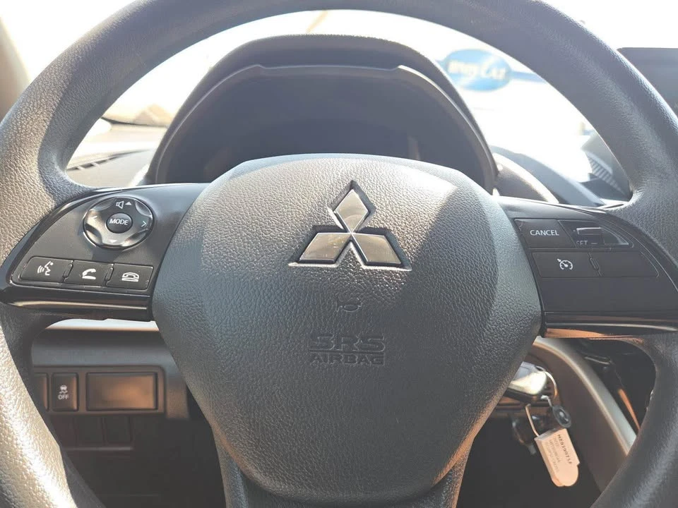 2022 Mitsubishi Eclipse Cross - Image 7 of 10