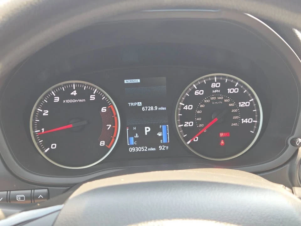 2022 Mitsubishi Eclipse Cross - Image 10 of 10