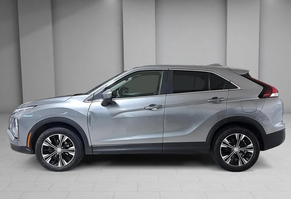 2022 Mitsubishi Eclipse Cross - Image 3 of 16