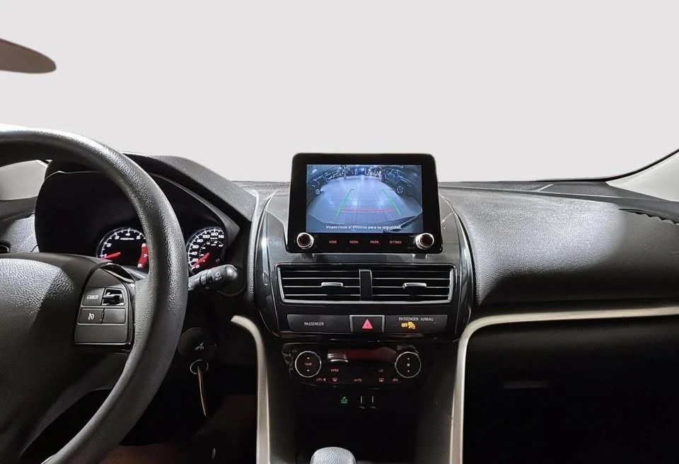 2022 Mitsubishi Eclipse Cross - Image 11 of 16