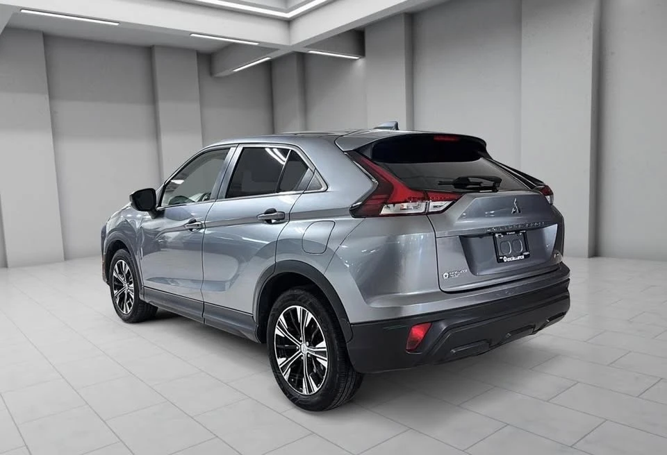 2022 Mitsubishi Eclipse Cross - Image 5 of 16
